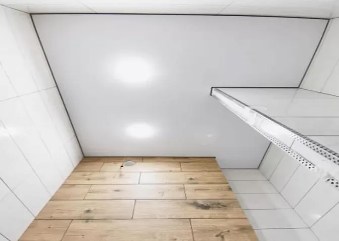 Теневые натяжные потолки